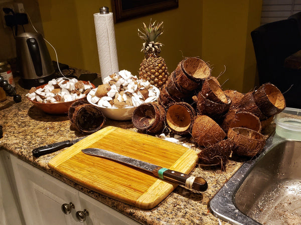 How to cut a coconut easily