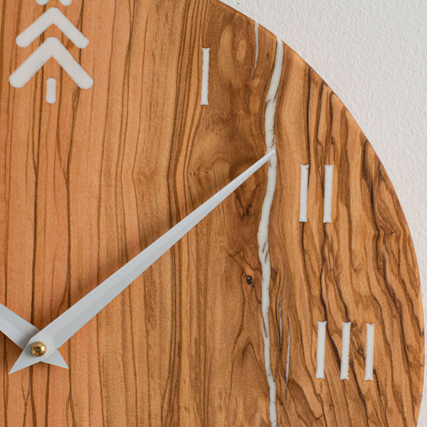 #89 | OLIVE Wood Wall Clock Maker Watch Co.® 