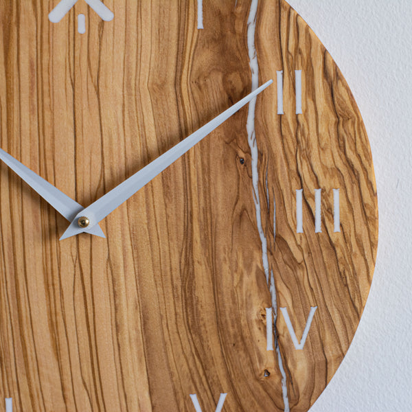 #81 | OLIVE Wood Wall Clock Maker Watch Co.® 