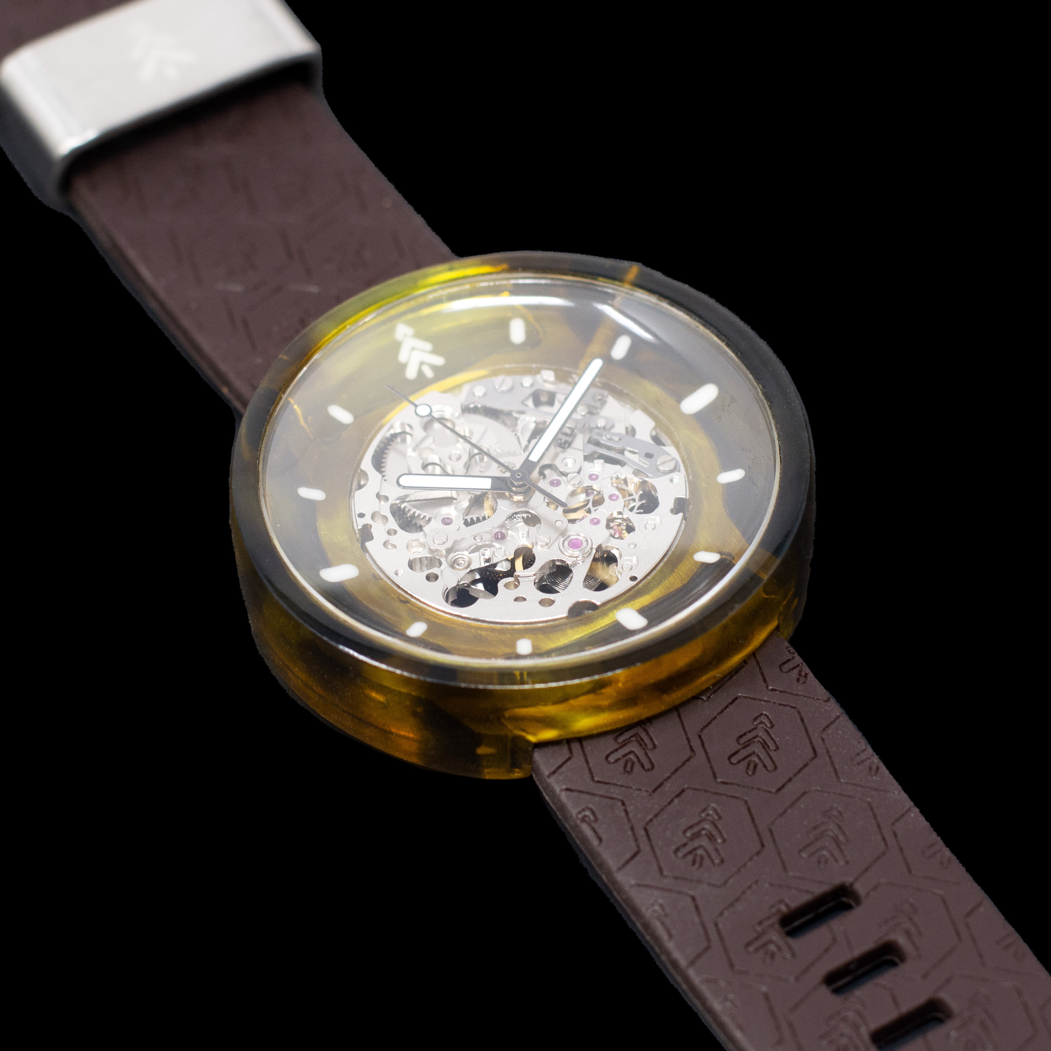 Shell Texture Watch TORTOISE SHELL RESIN WRIST WATCH