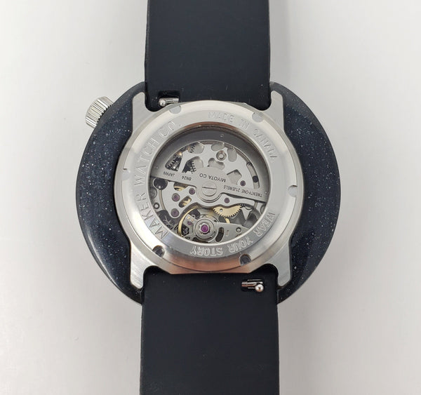 Twist off watch back case - Maker Watch Co.
