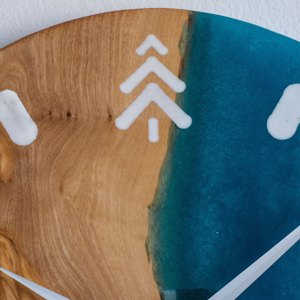 #91 | OLIVE X RESIN Wood Wall Clock Maker Watch Co.® 
